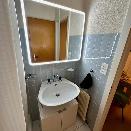 Serenity, 4 Min Walk To Center! Apartament