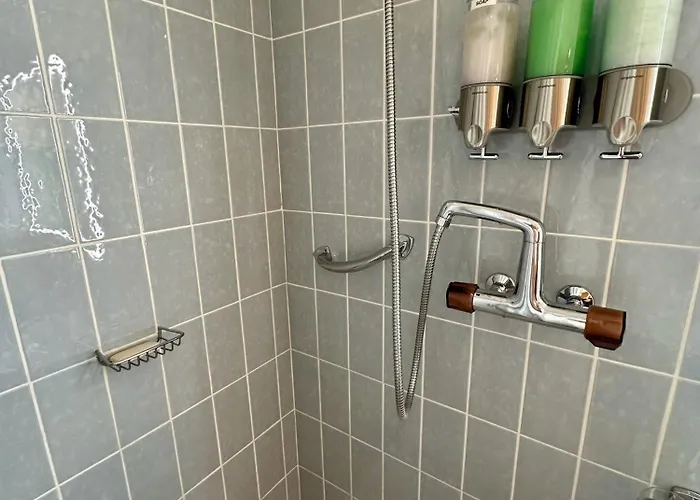 Serenity, 4 Min Walk To Center! Διαμέρισμα Κρανς Μοντάνα