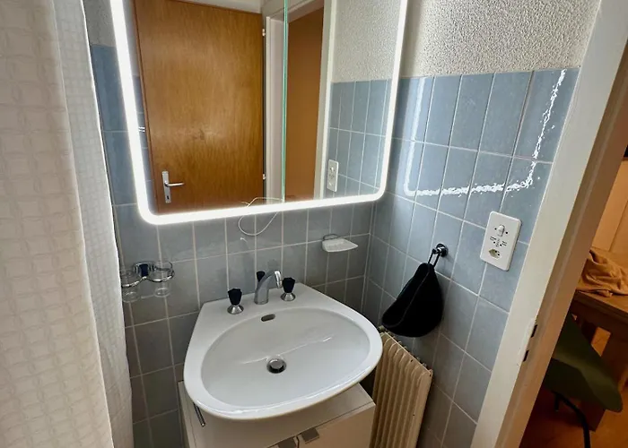 Serenity, 4 Min Walk To Center! Appartement