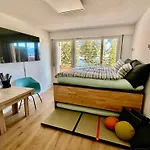 Serenity, 4 Min Walk To Center! Apartment *